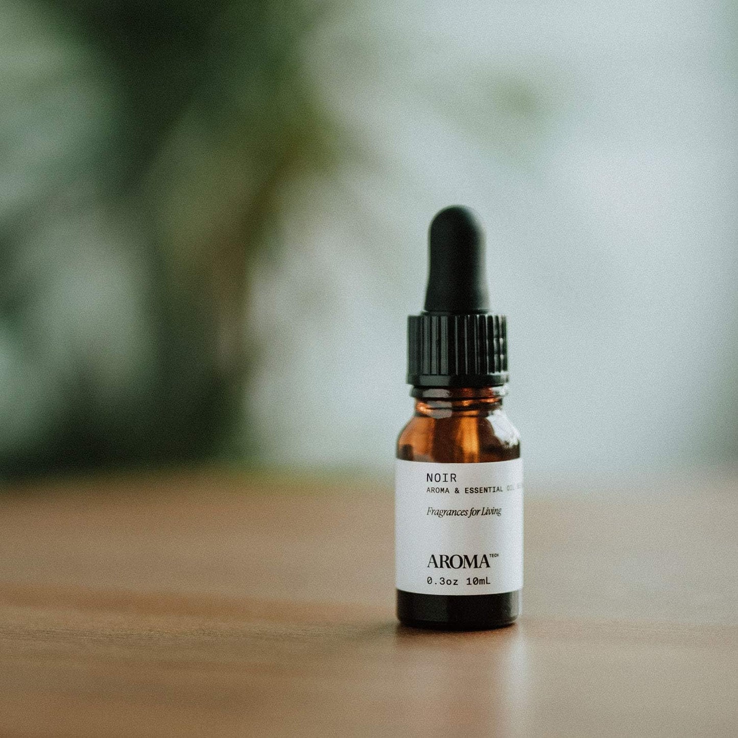 Noir Noir Aroma Essential Oil Blend: Hotel Inspired Aromatherapy with for Ultrasonic Diffusers & Nebulizers - 0.3 Fl Oz, 10 Ml