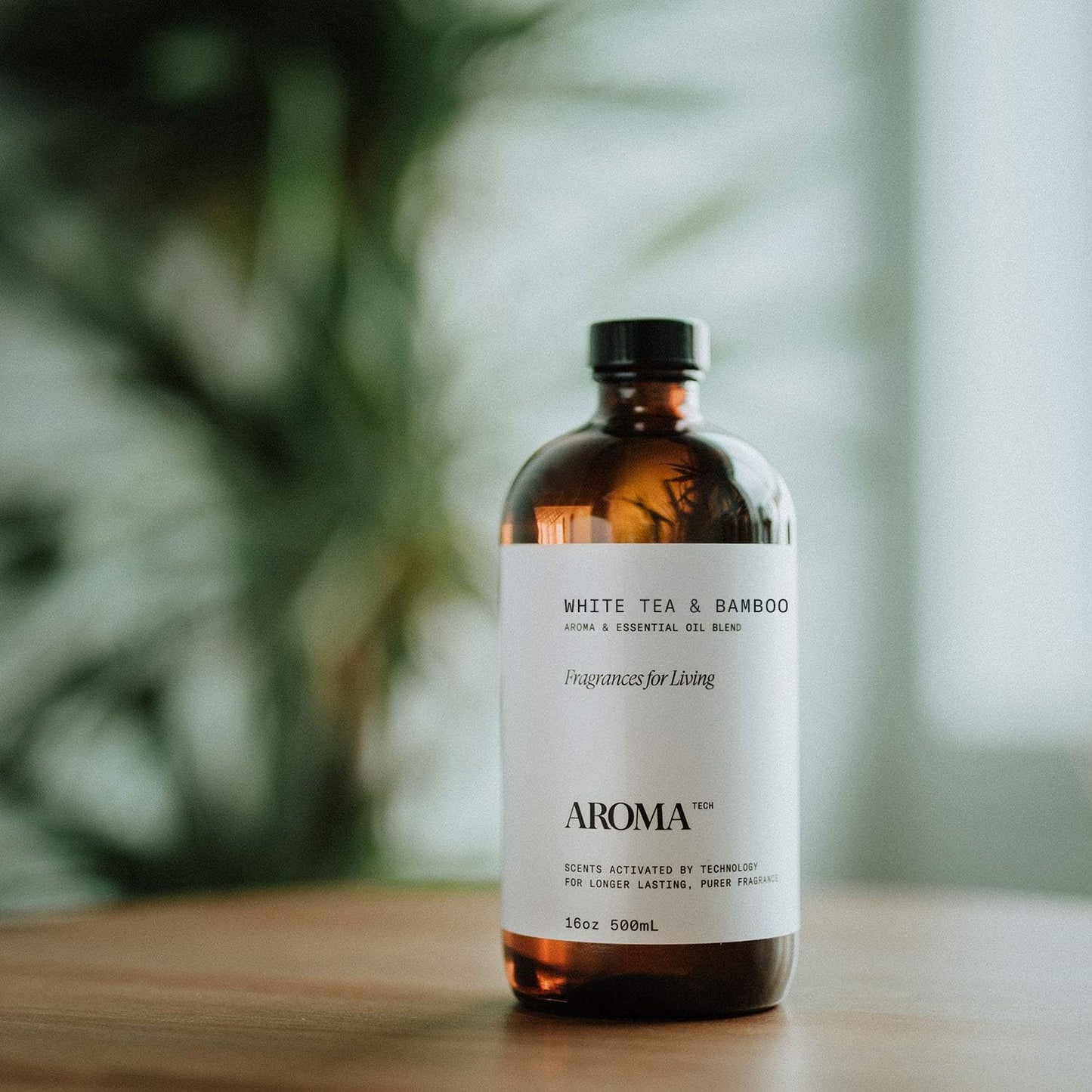 White Tea & Bamboo Aroma Essential Oil Blend: Luxury Hotel Inspired Aromatherapy with for Ultrasonic Diffusers & Nebulizers - 16.9 Fl Oz, 500 Ml